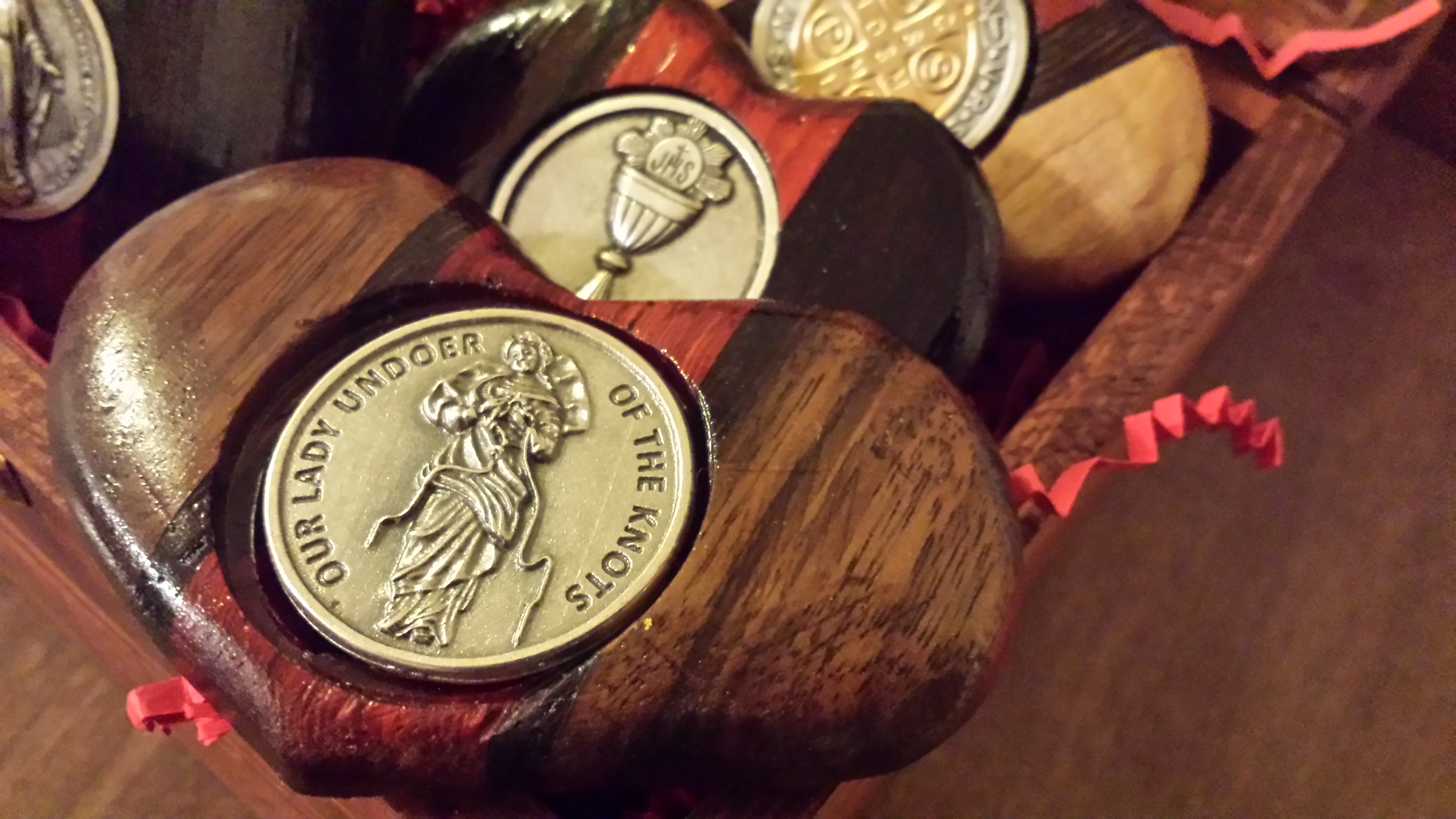 Undoer of Knots Hearts